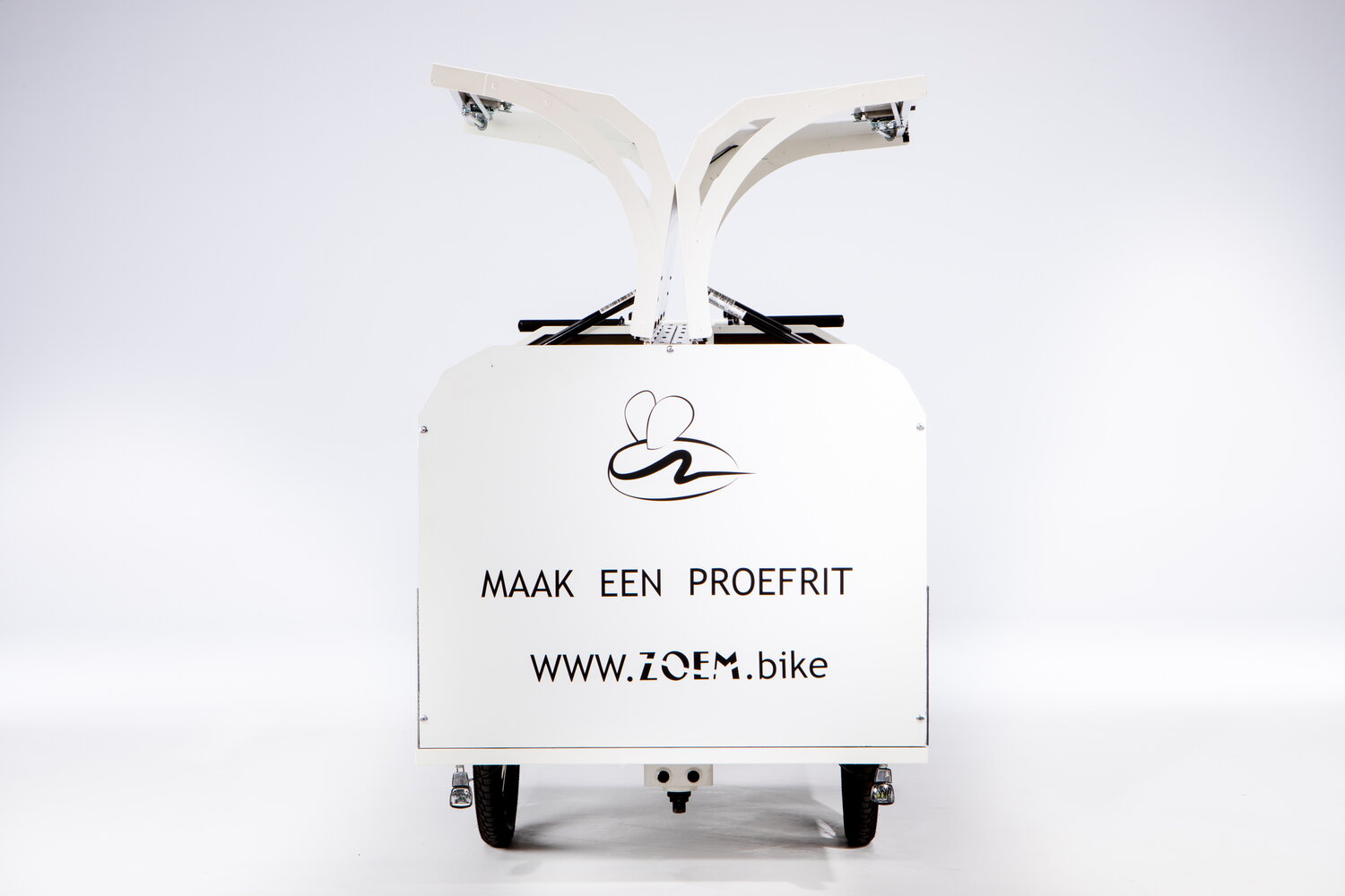 Elektrische Bakfiets ZOEM Bike vooraanzicht met klep van bak open