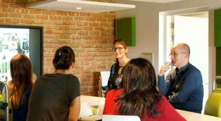 Workshop gezond thuiswerken Health2work - workshop aan groep mensen